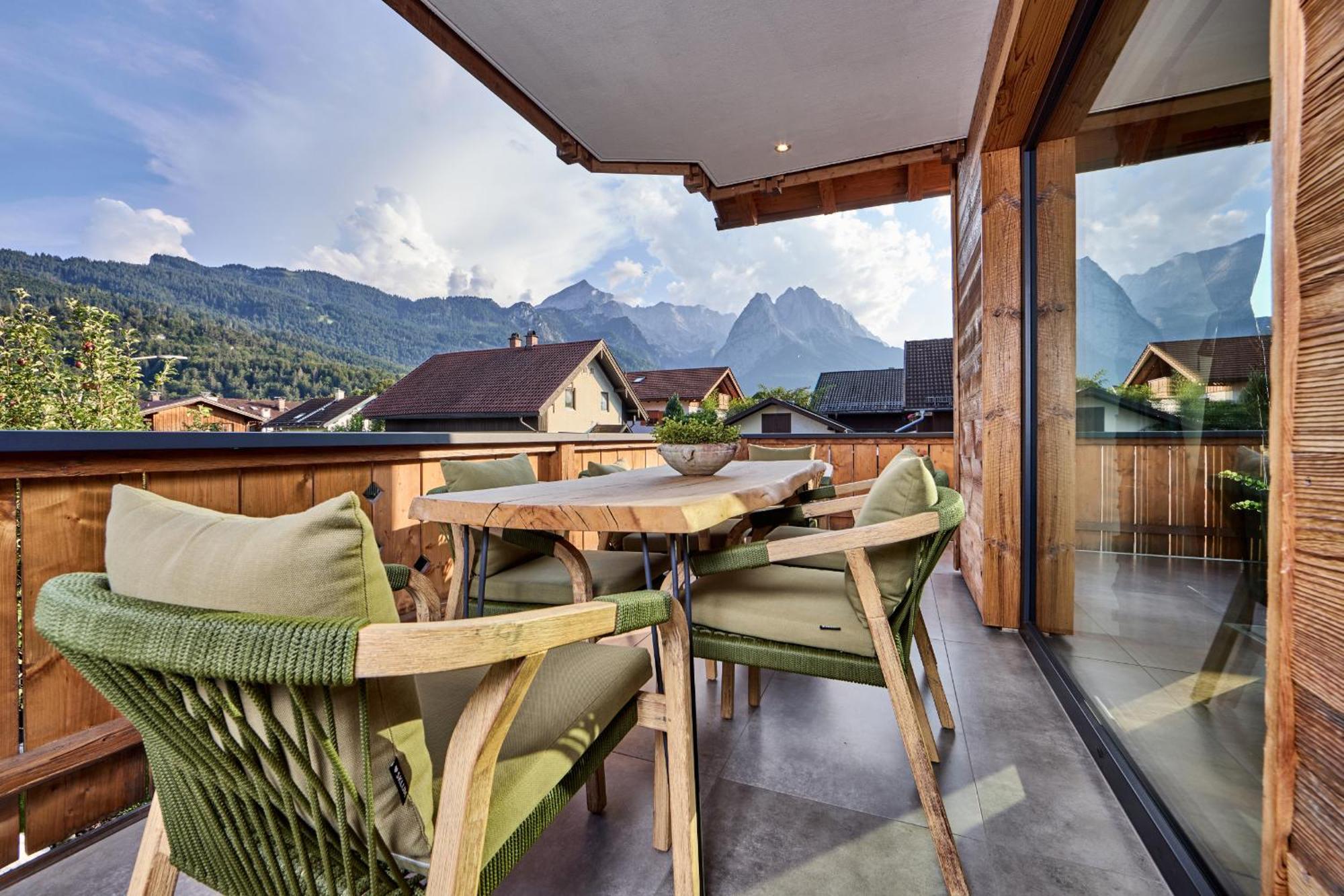 Apartment Wood&Stone Alpi การ์มิช-พาร์เทนเคียร์เชน ภายนอก รูปภาพ