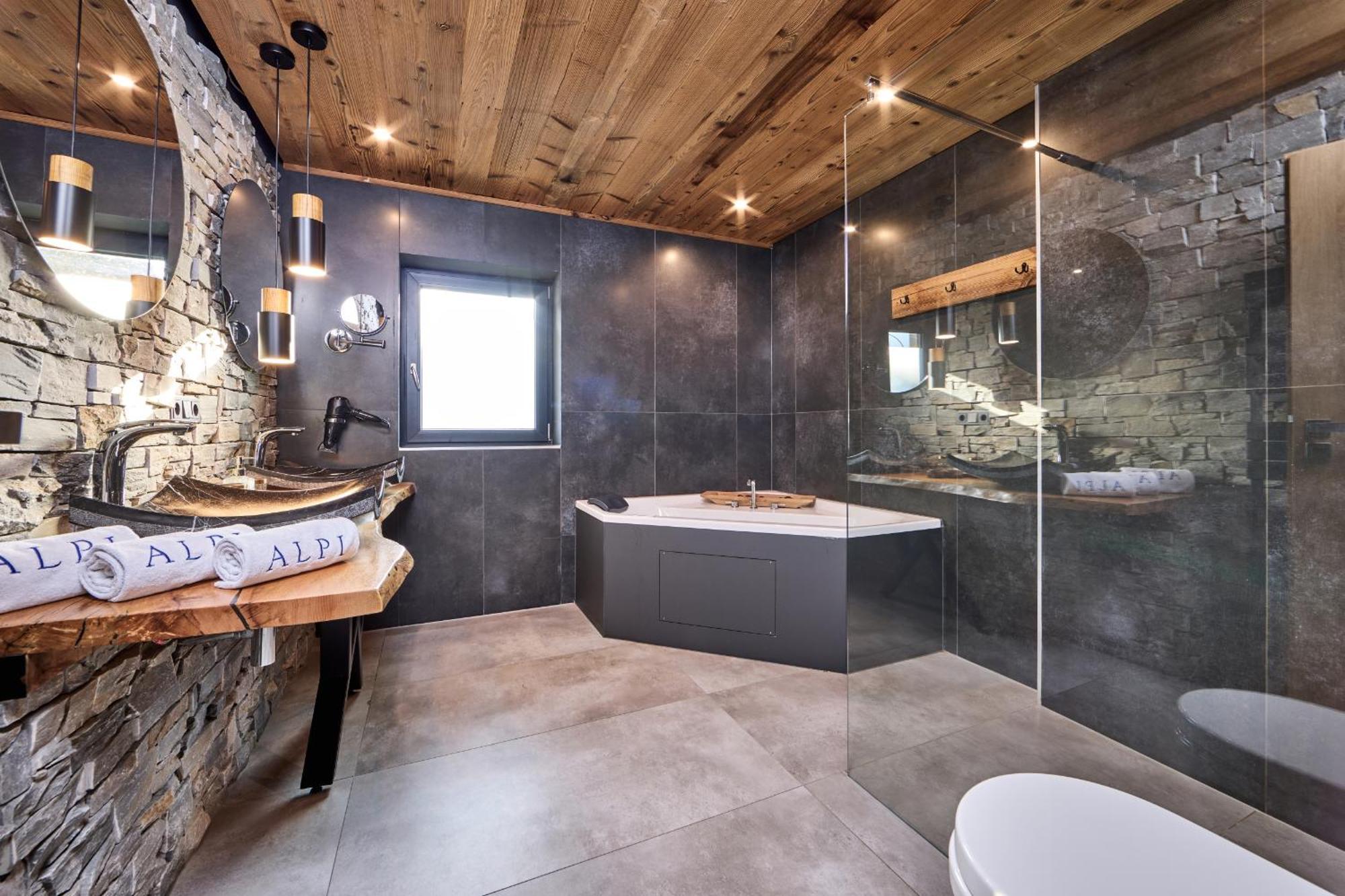Apartment Wood&Stone Alpi การ์มิช-พาร์เทนเคียร์เชน ภายนอก รูปภาพ