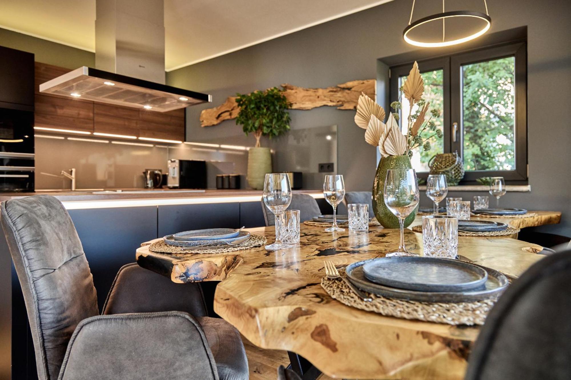 Apartment Wood&Stone Alpi การ์มิช-พาร์เทนเคียร์เชน ภายนอก รูปภาพ